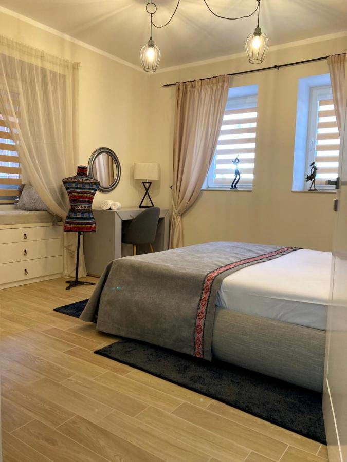Diva Garden Apartment Plovdiv Eksteriør billede